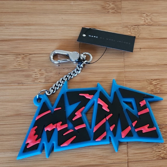 NWT Marc Jacobs Keyholder Bag Charm - Picture 5 of 8